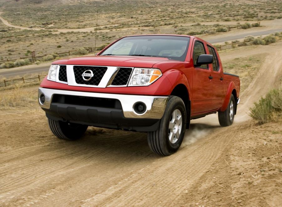  Nissan Frontier Crew Cab SE 2005 года  (фото 4 из 4)